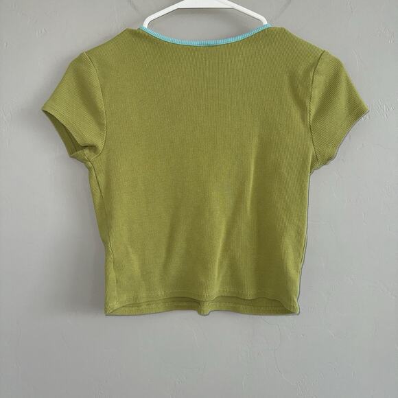 Wild Fable Woman’s Top Tee Sz M Lime Green Cut Outs Light Blue Trim Crop Ribbed - Picture 5 of 6